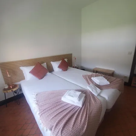 Guest house Ribeiro Vila Praia de Ancora